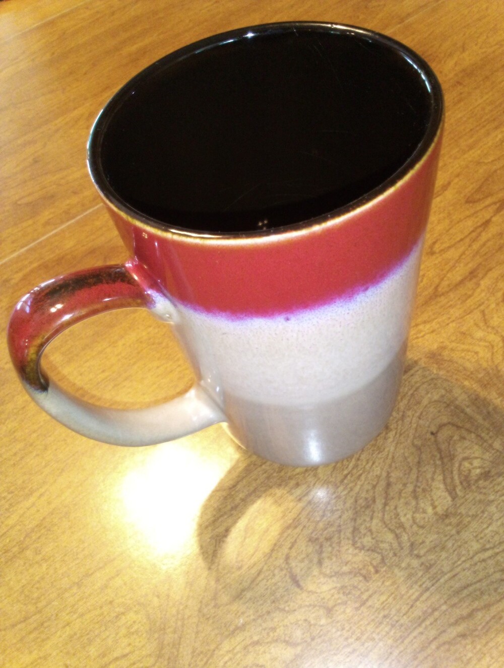 Boston Warehouse Leaf Bean Stoneware Tri Color Red/Beige/Tan Jumbo Coffee Mug